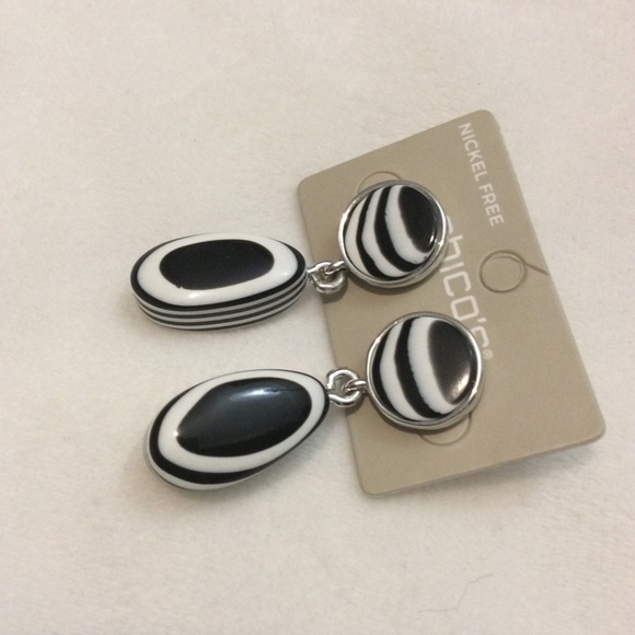 Chico's Black and White Drop Earrings - Picture 4 of 11